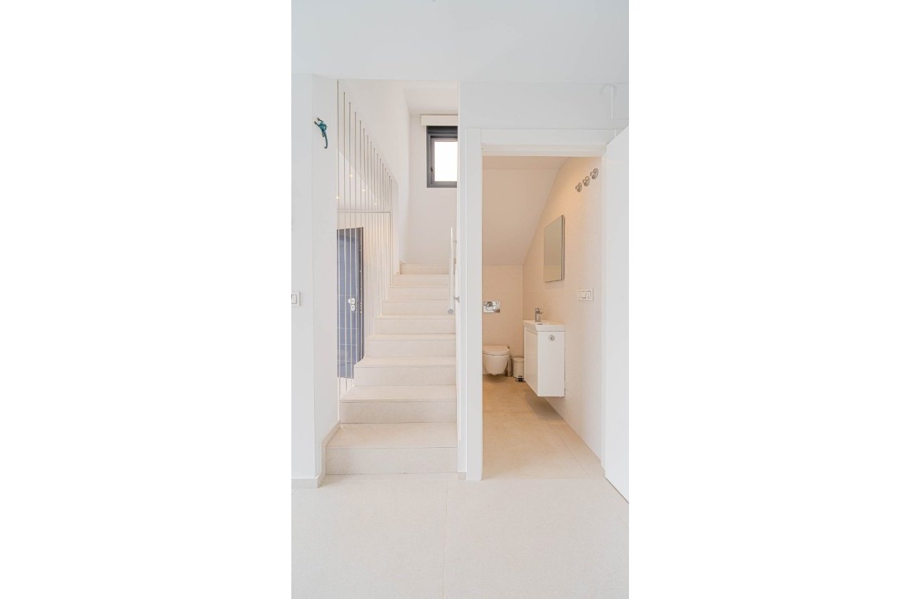 Reventa - Villa - Punta Prima