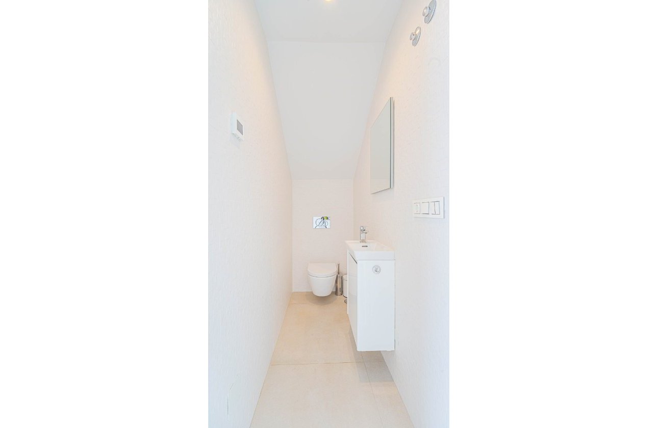 Reventa - Villa - Punta Prima