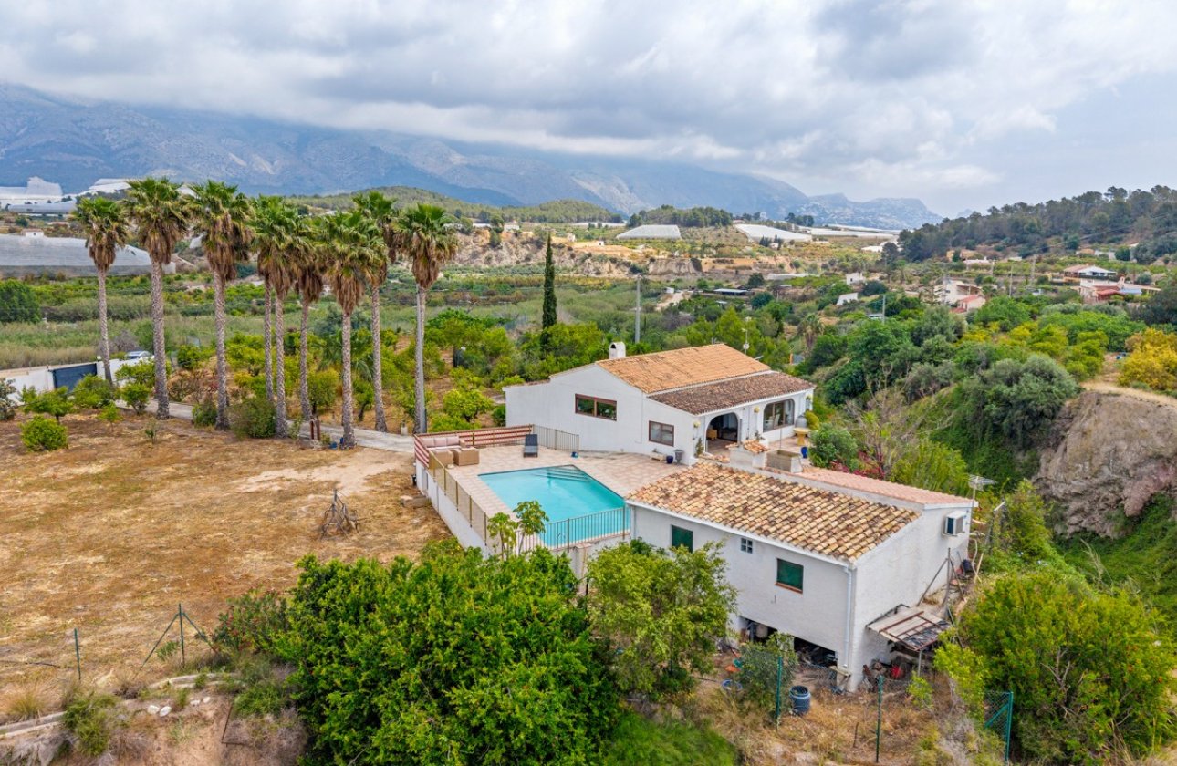 Resale - Villa - La Nucía