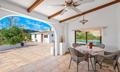 Resale - Villa - La Nucía