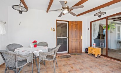 Resale - Villa - La Nucía