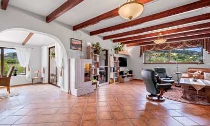 Resale - Villa - La Nucía