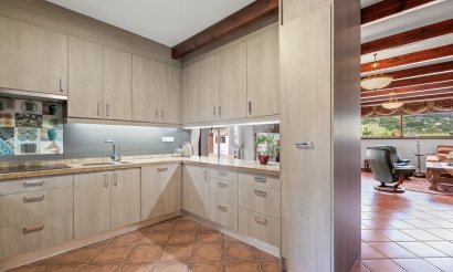 Resale - Villa - La Nucía