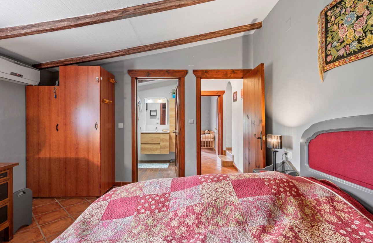 Resale - Villa - La Nucía