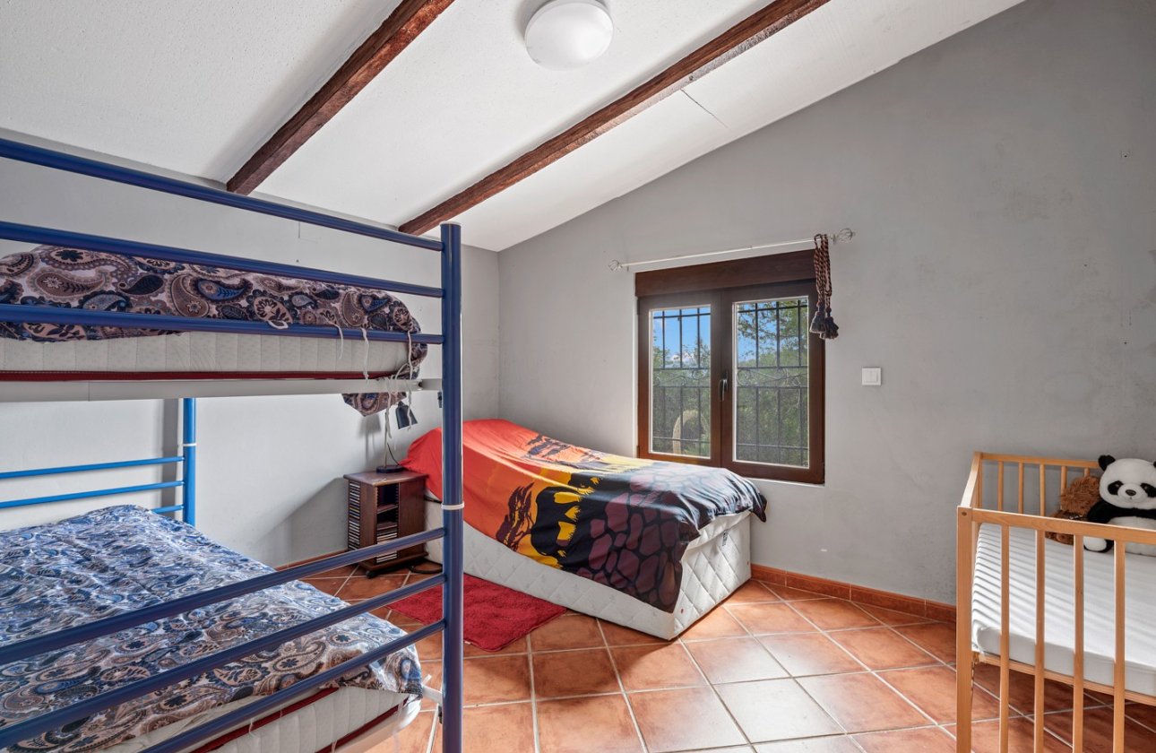 Resale - Villa - La Nucía