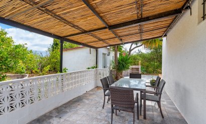 Resale - Villa - La Nucía