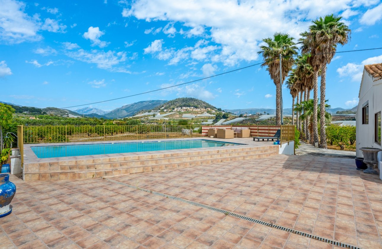 Resale - Villa - La Nucía