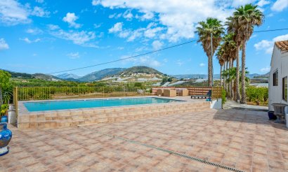 Resale - Villa - La Nucía