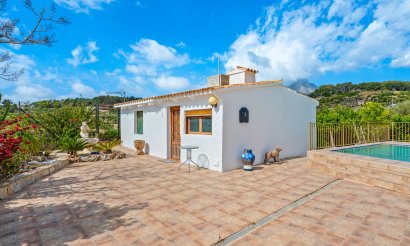 Resale - Villa - La Nucía