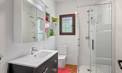 Resale - Villa - La Nucía