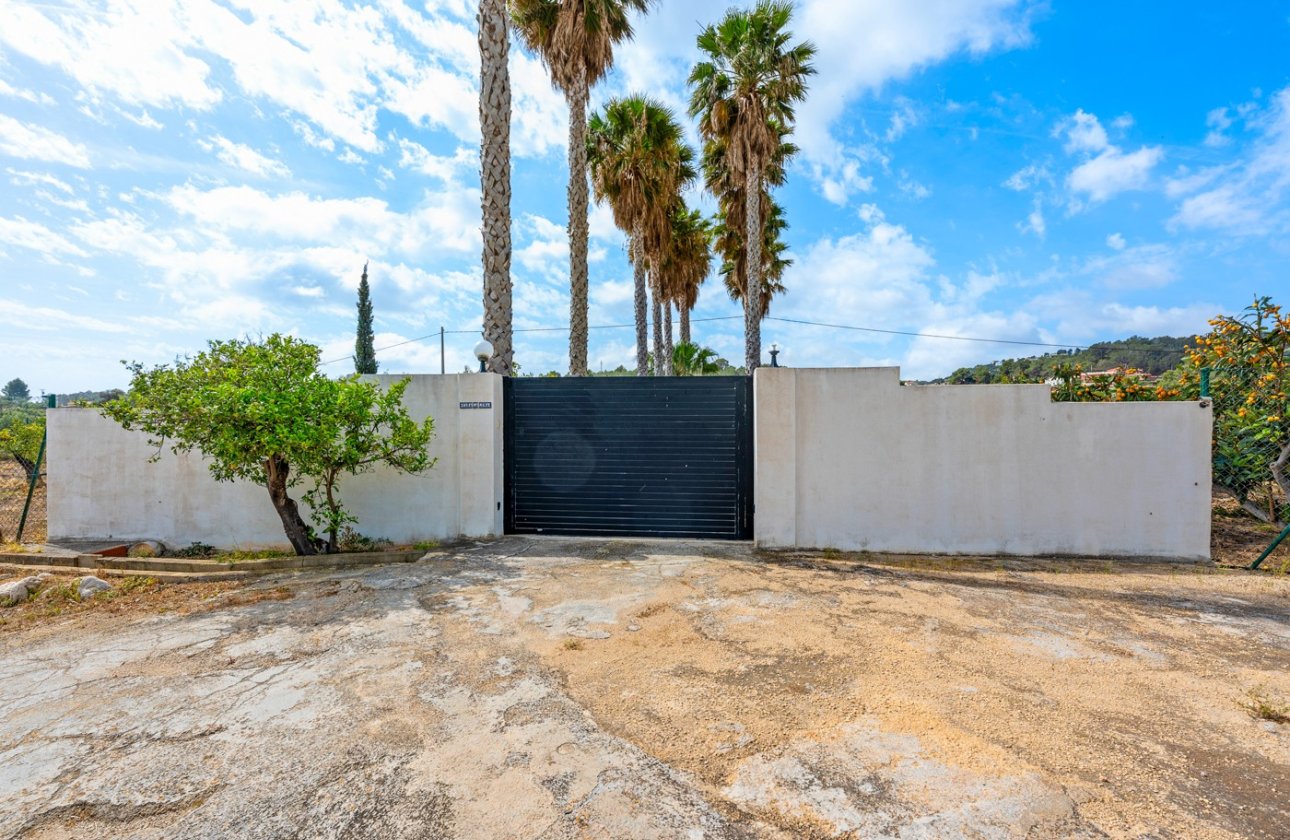 Resale - Villa - La Nucía