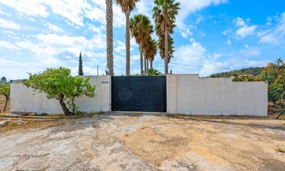Resale - Villa - La Nucía