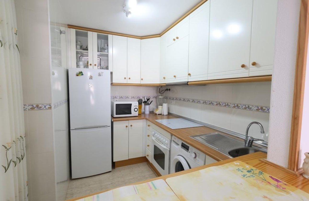 Resale - Apartment / flat - Torrevieja - La Mata