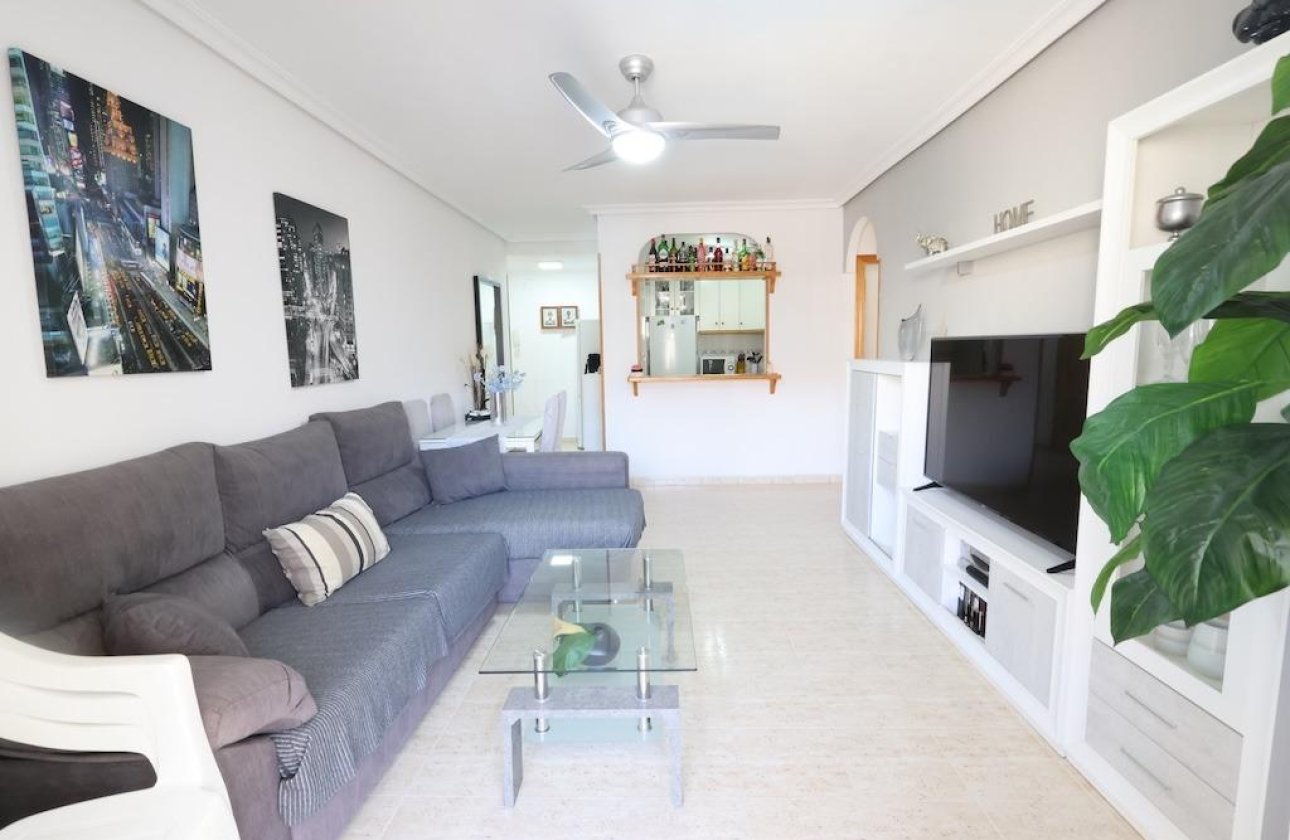 Resale - Apartment / flat - Torrevieja - La Mata