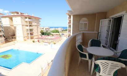 Resale - Apartment / flat - Torrevieja - La Mata
