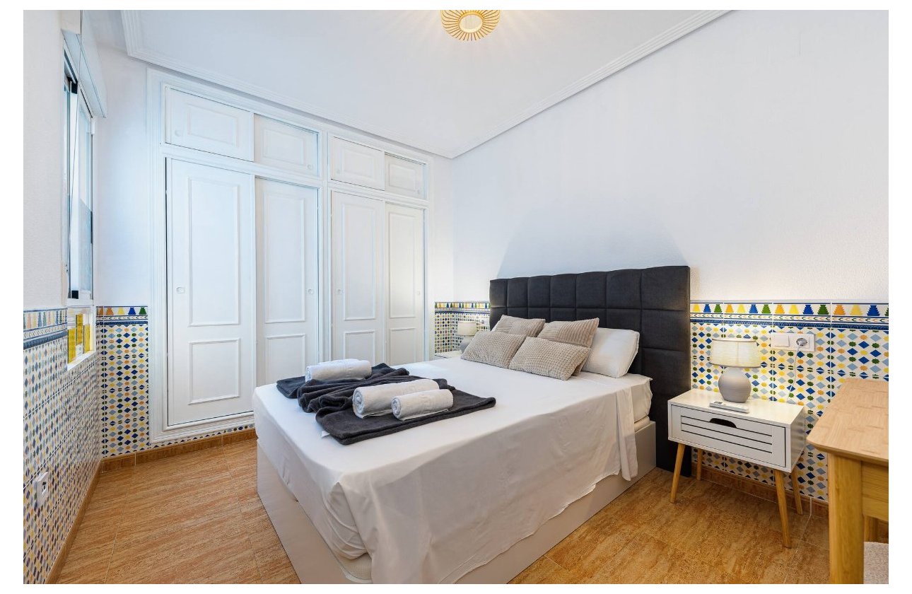 Resale - Apartment / flat - Orihuela Costa - Playa Flamenca