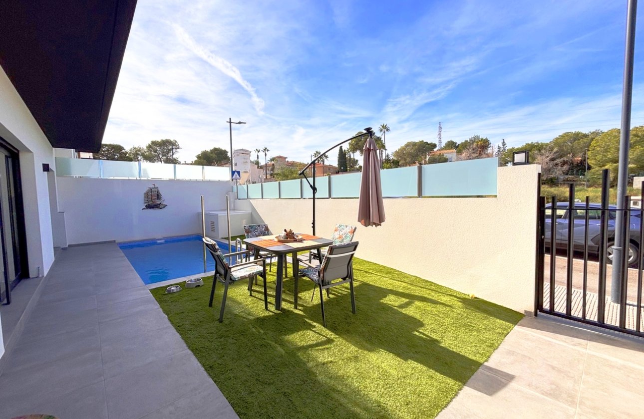 Revente - Villa - Villamartin