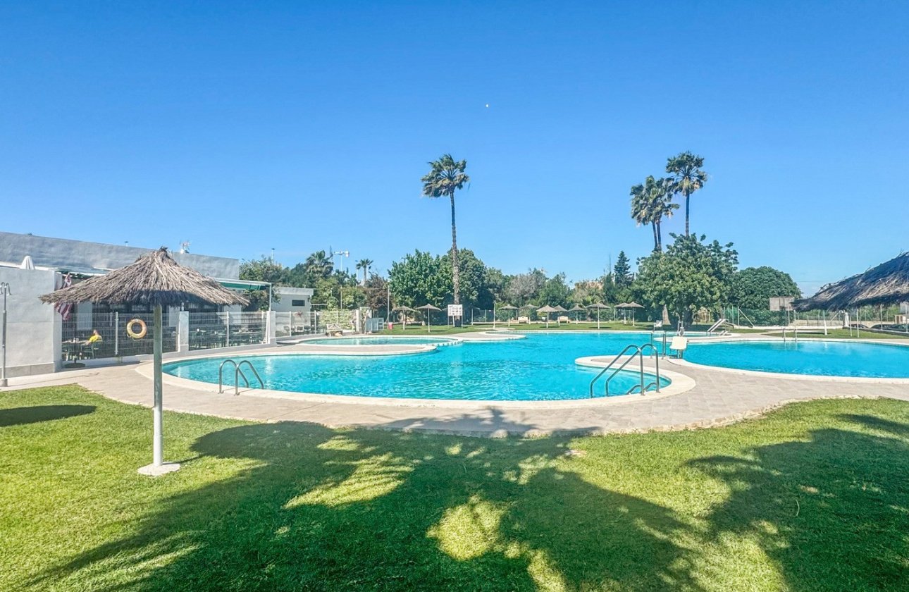 Resale - Bungalow - Torrevieja - Los Balcones