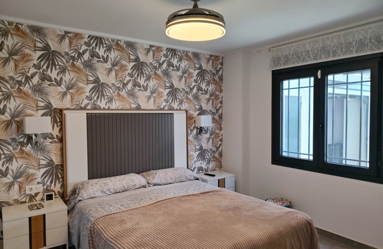 Resale - Villa - Los Montesinos