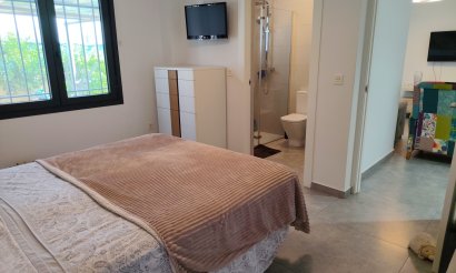 Resale - Villa - Los Montesinos