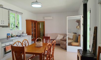 Resale - Villa - Los Montesinos