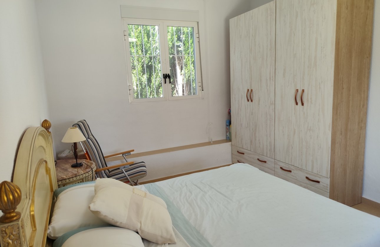 Resale - Villa - Los Montesinos