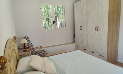 Resale - Villa - Los Montesinos