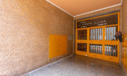 Reventa - Estudio - Torrevieja - Estacion de autobuses