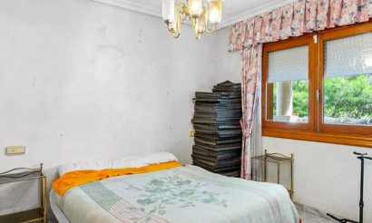 Reventa - Villa - Torrevieja - Los Balcones