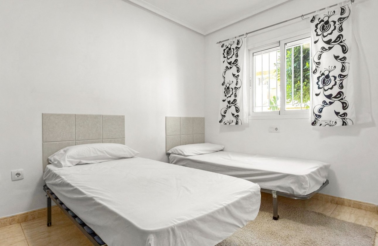 Reventa - Apartamento / piso - Orihuela Costa - Playa Flamenca