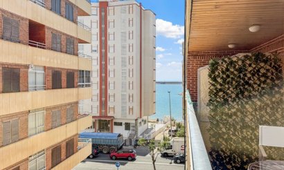 Resale - Apartment / flat - Torrevieja - El Acequión - Los Náufragos