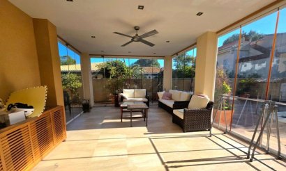 Resale - Villa - Dehesa de Campoamor - Campoamor