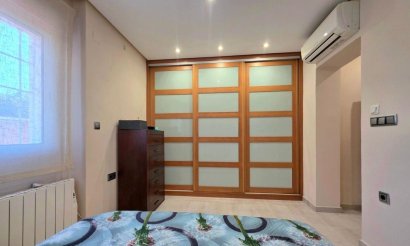 Resale - Villa - Dehesa de Campoamor - Campoamor