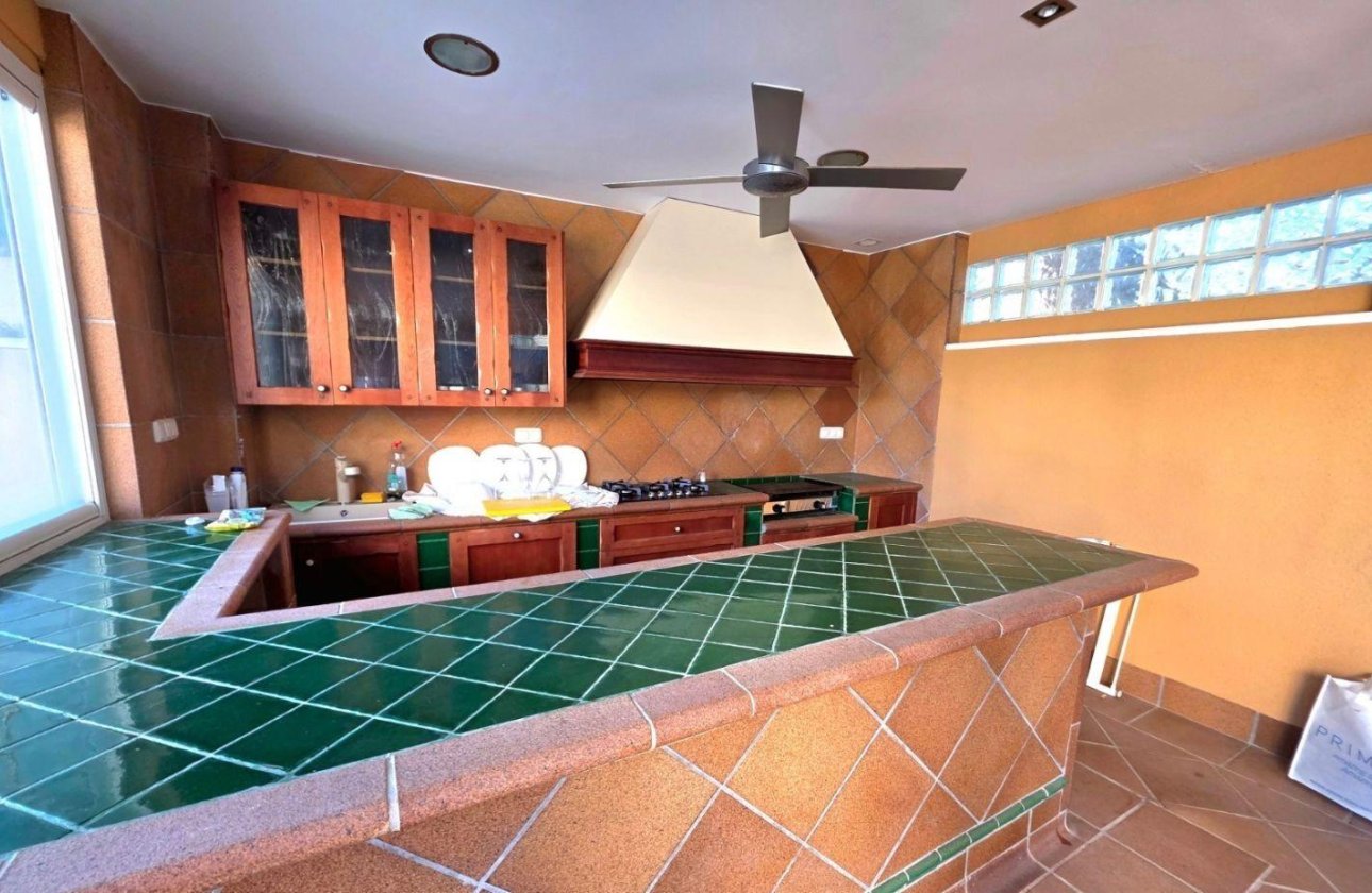 Resale - Villa - Dehesa de Campoamor - Campoamor
