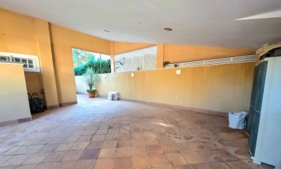 Resale - Villa - Dehesa de Campoamor - Campoamor