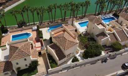 Resale - Villa - Orihuela Costa