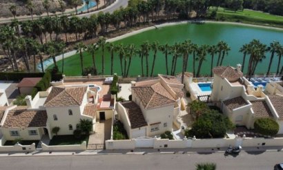 Resale - Villa - Orihuela Costa