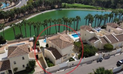 Resale - Villa - Orihuela Costa