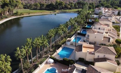 Resale - Villa - Orihuela Costa