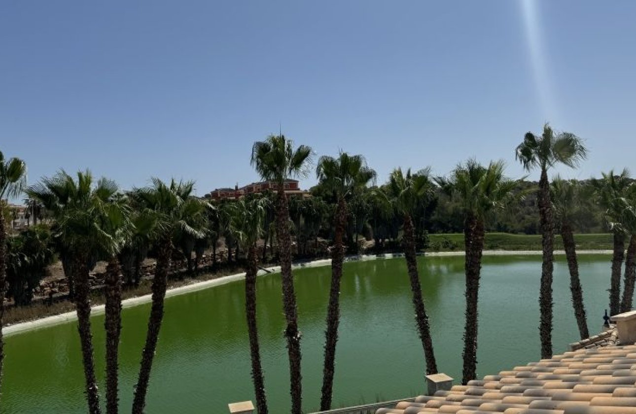 Resale - Villa - Orihuela Costa