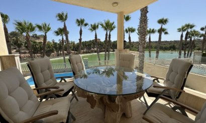 Resale - Villa - Orihuela Costa