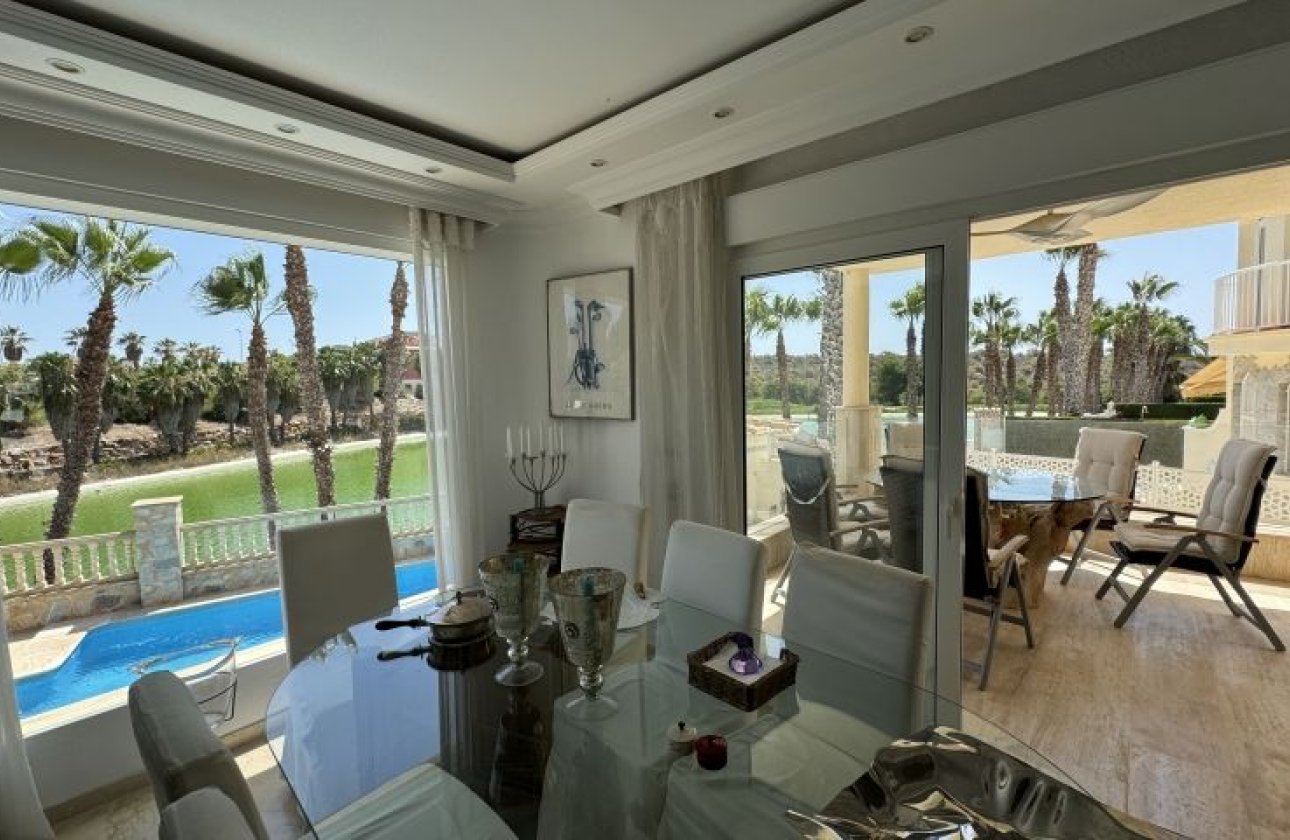 Resale - Villa - Orihuela Costa