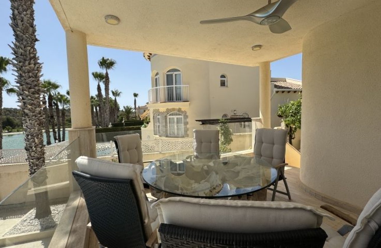 Resale - Villa - Orihuela Costa