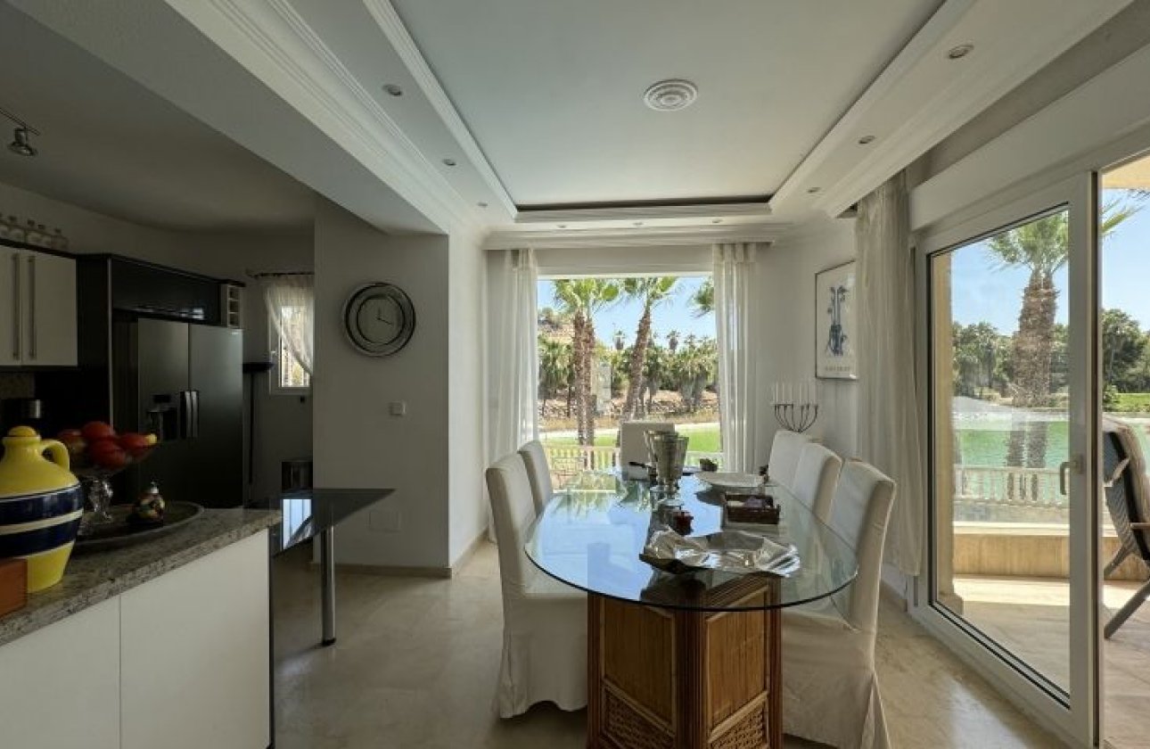 Resale - Villa - Orihuela Costa