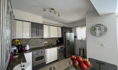 Resale - Villa - Orihuela Costa