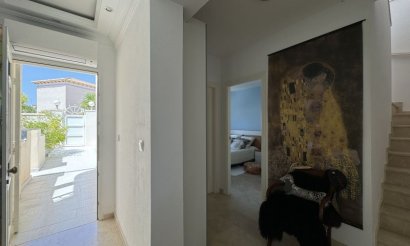Resale - Villa - Orihuela Costa