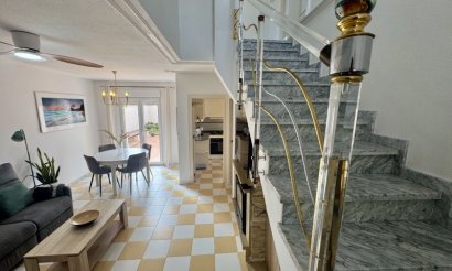 Resale - Villa - Torrevieja
