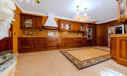Reventa - Villa - Altea