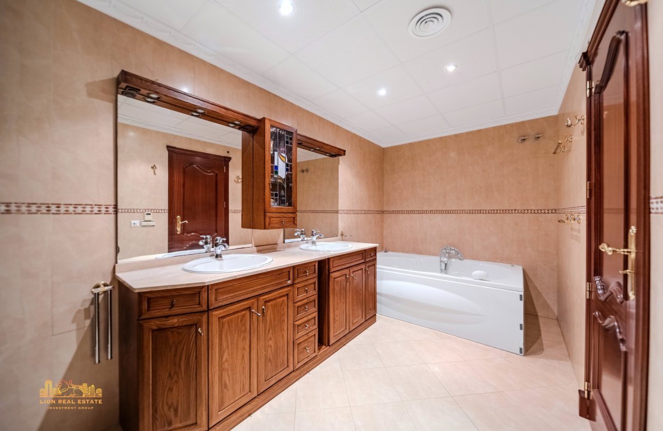 Reventa - Villa - Altea