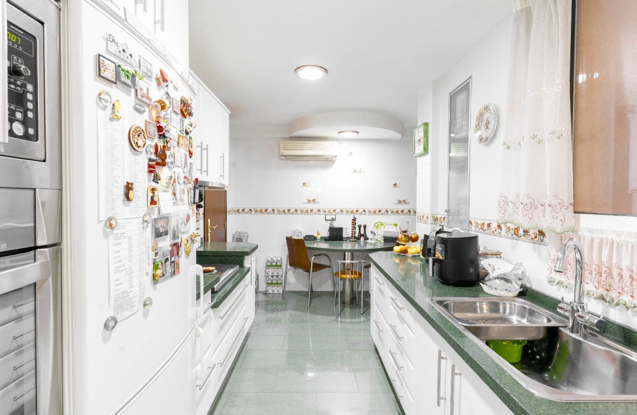Revente - Appartement - Alicante - Center